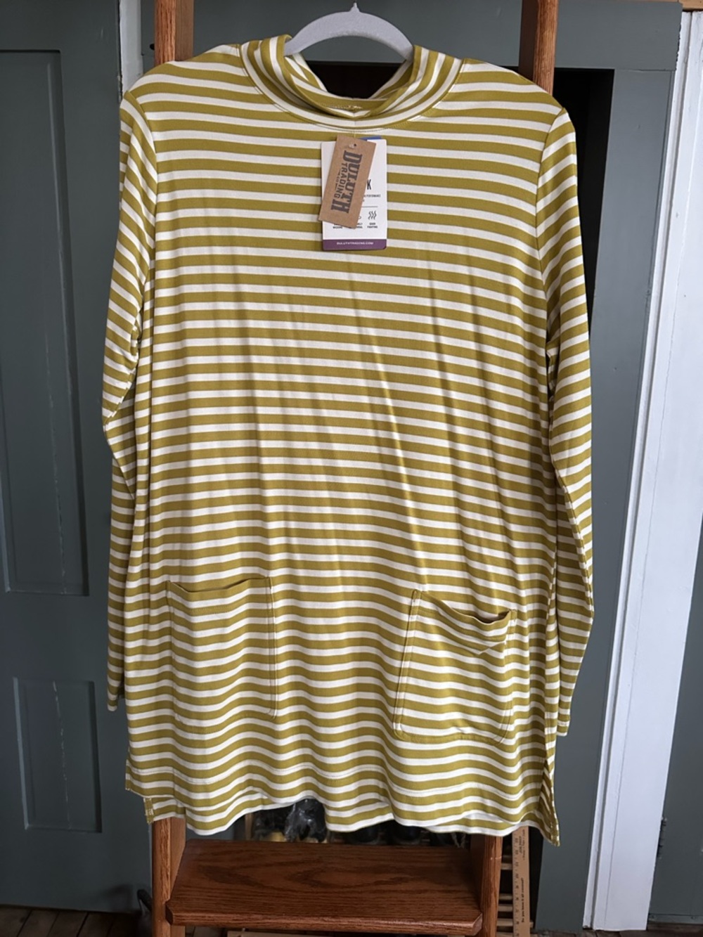 Duluth Trading Olive Stripe Non-Mock Tunic L